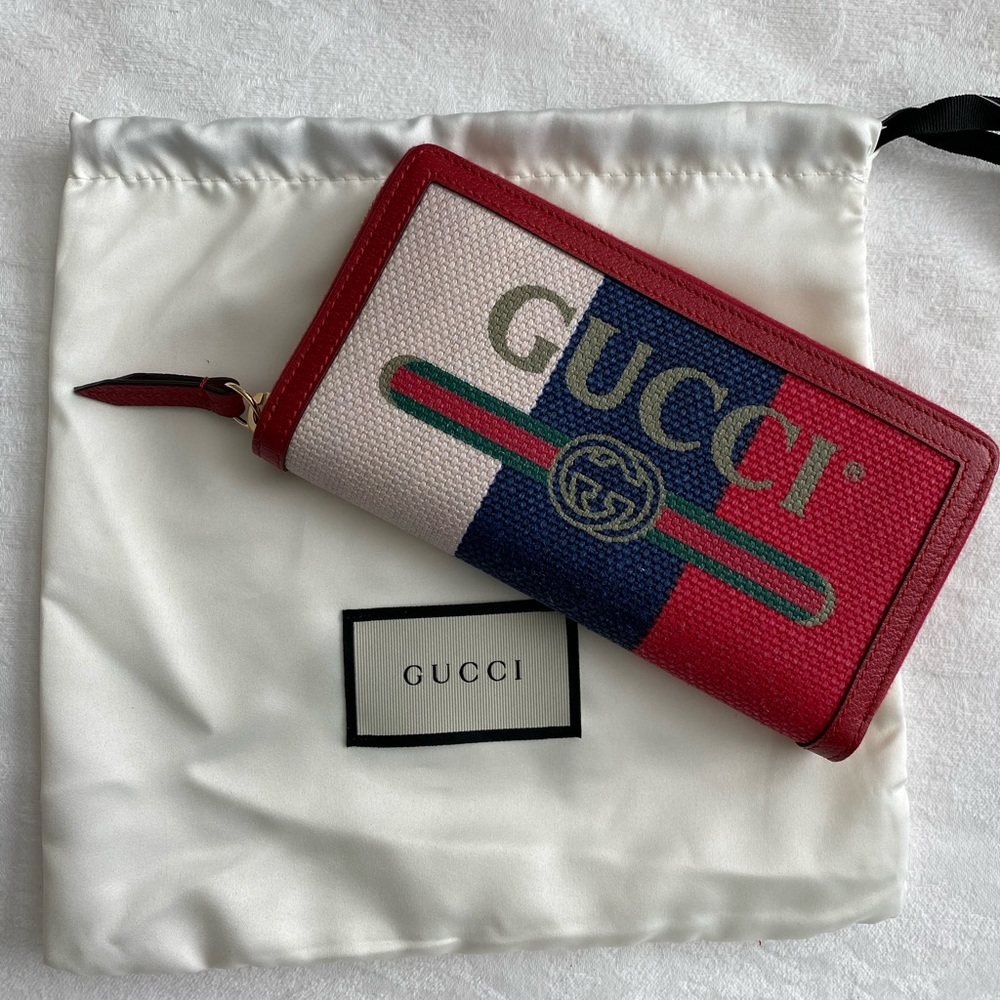 Gucci wallet